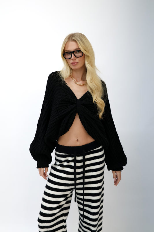 מכנסי פסים שחור לבן צמרוניים