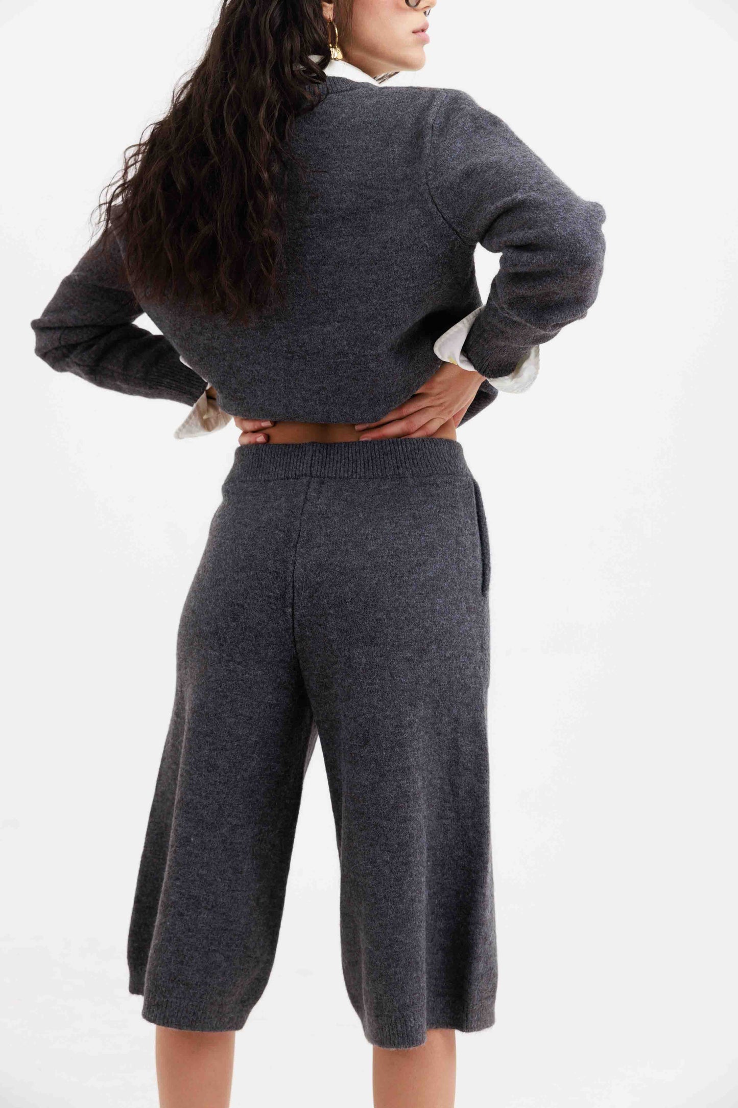 חליפת שרלין - בז