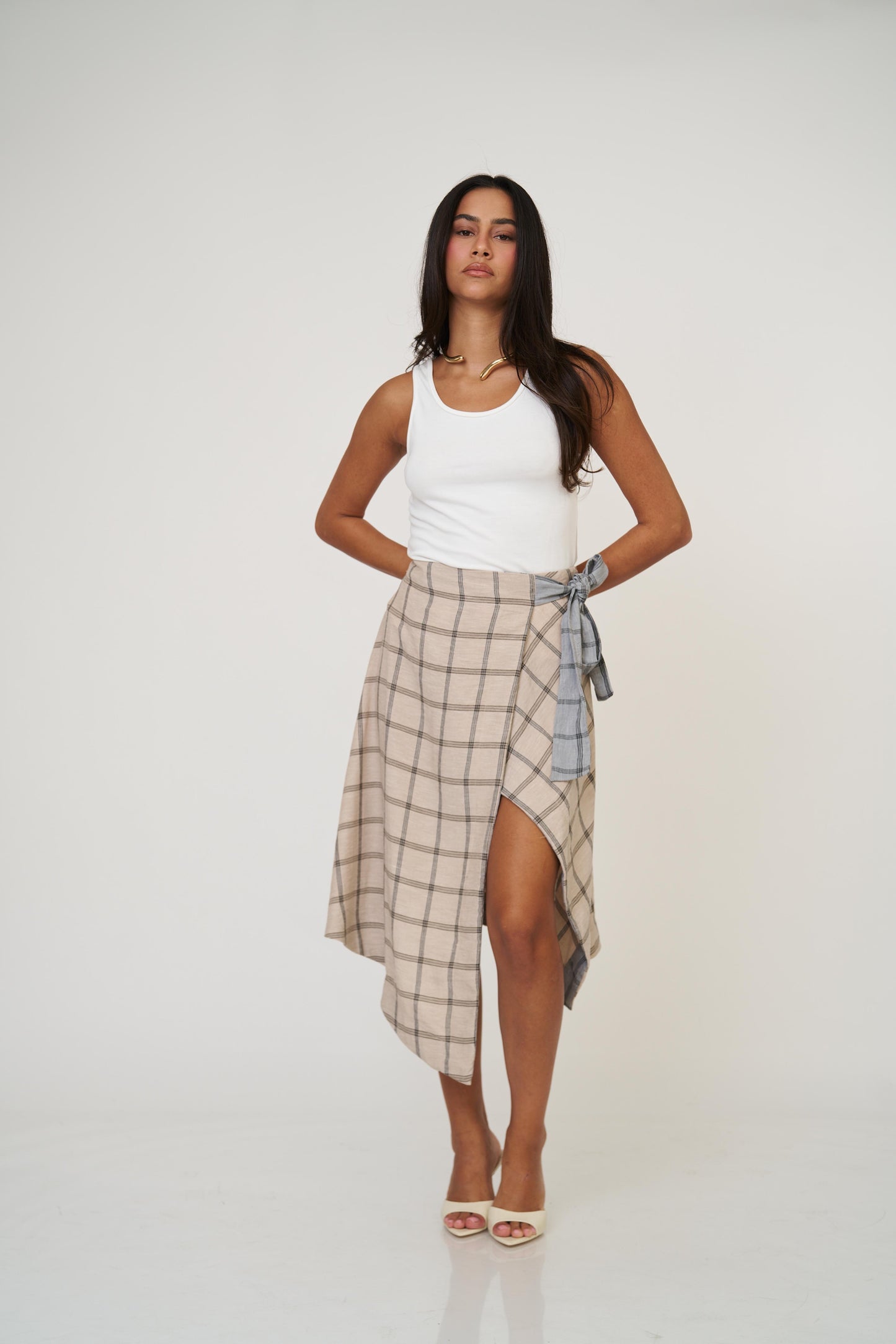 חצאית אנה משבצות - בז