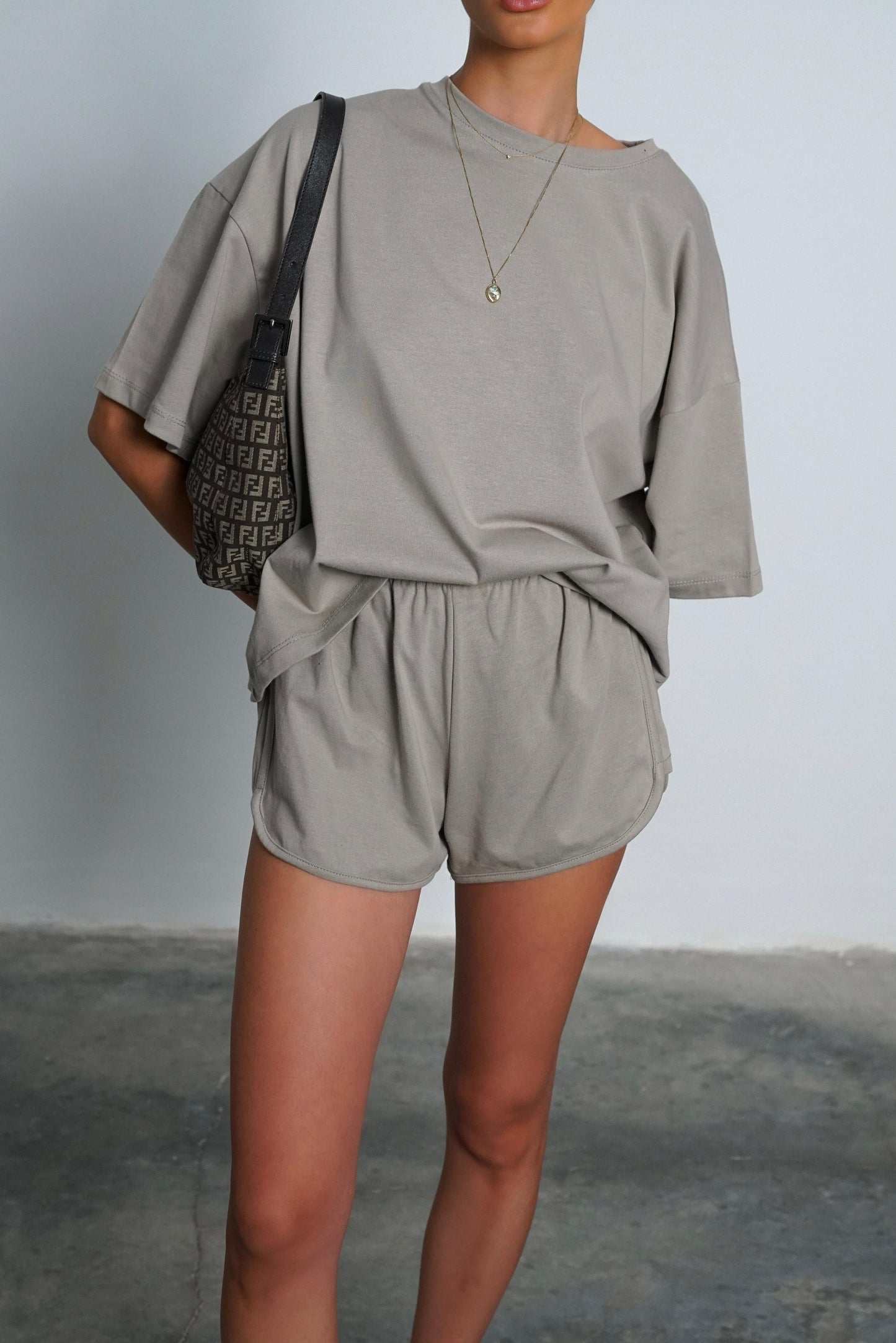 חליפת שריז - שחור