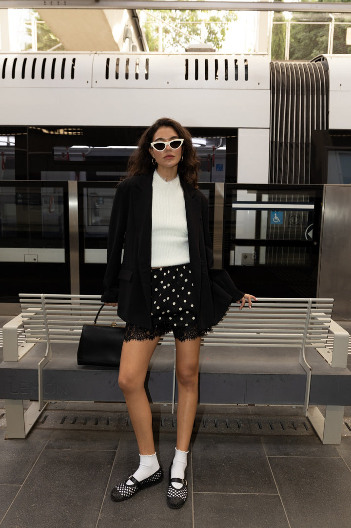 מכנסי שורטס פולקה - חמאה