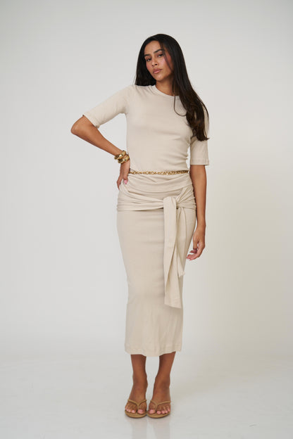 חליפת קטי - לבן