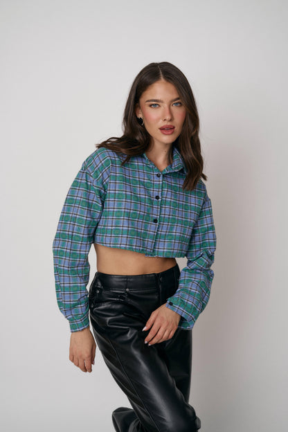 חולצת מוניק  - שחור