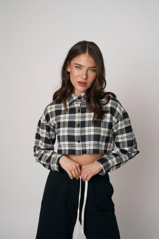 חולצת מוניק  - שחור