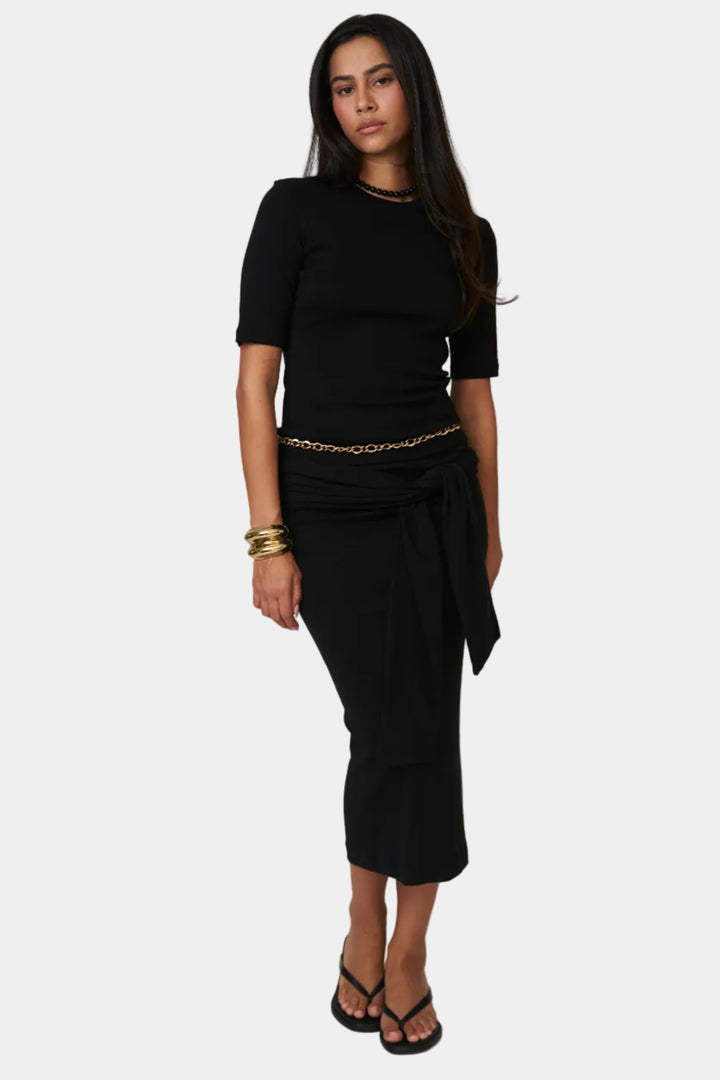 חליפת קטי - שחור