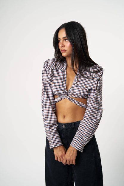 חולצת גואי - כחול־אדום־לבן