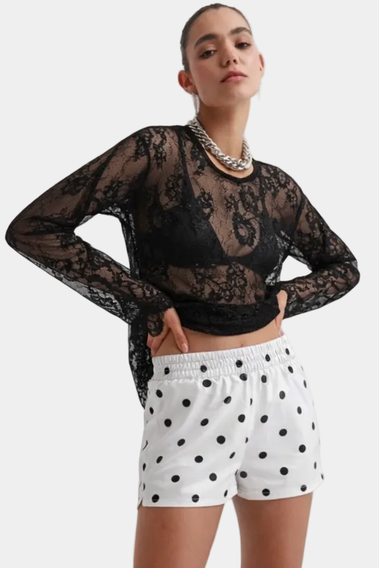 חולצת תחרה אייבי - שחור