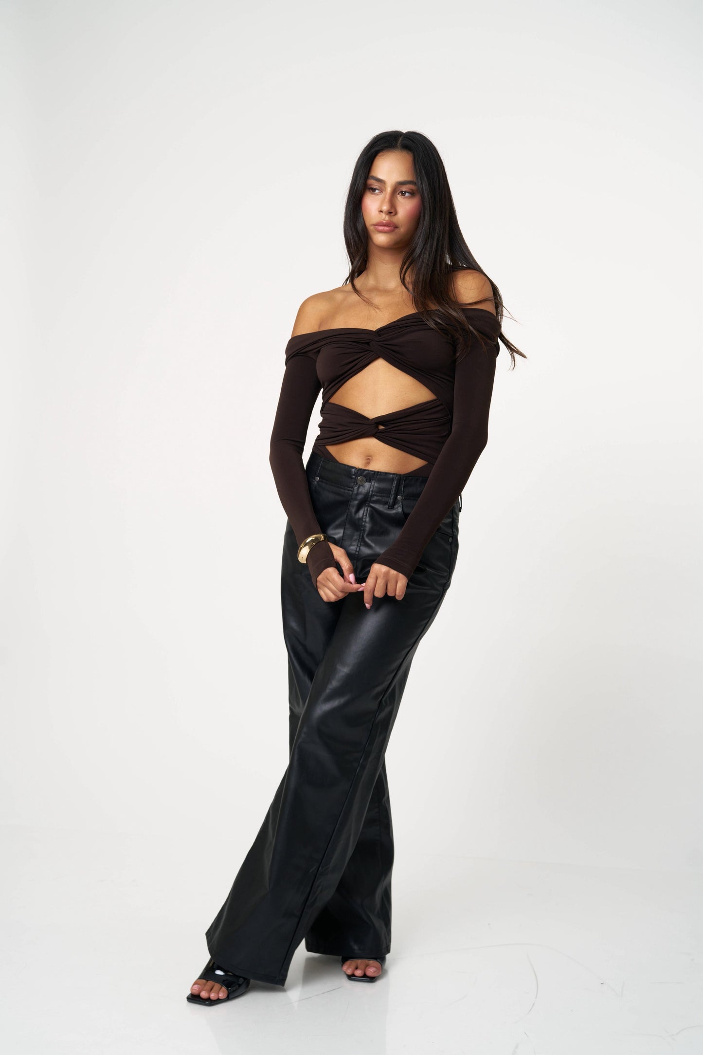 בגד גוף מיקדו - חום כהה