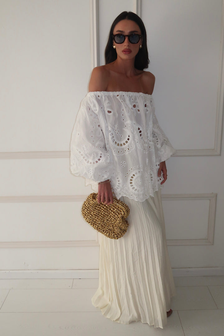 חולצת תחרה מוניק - שחור