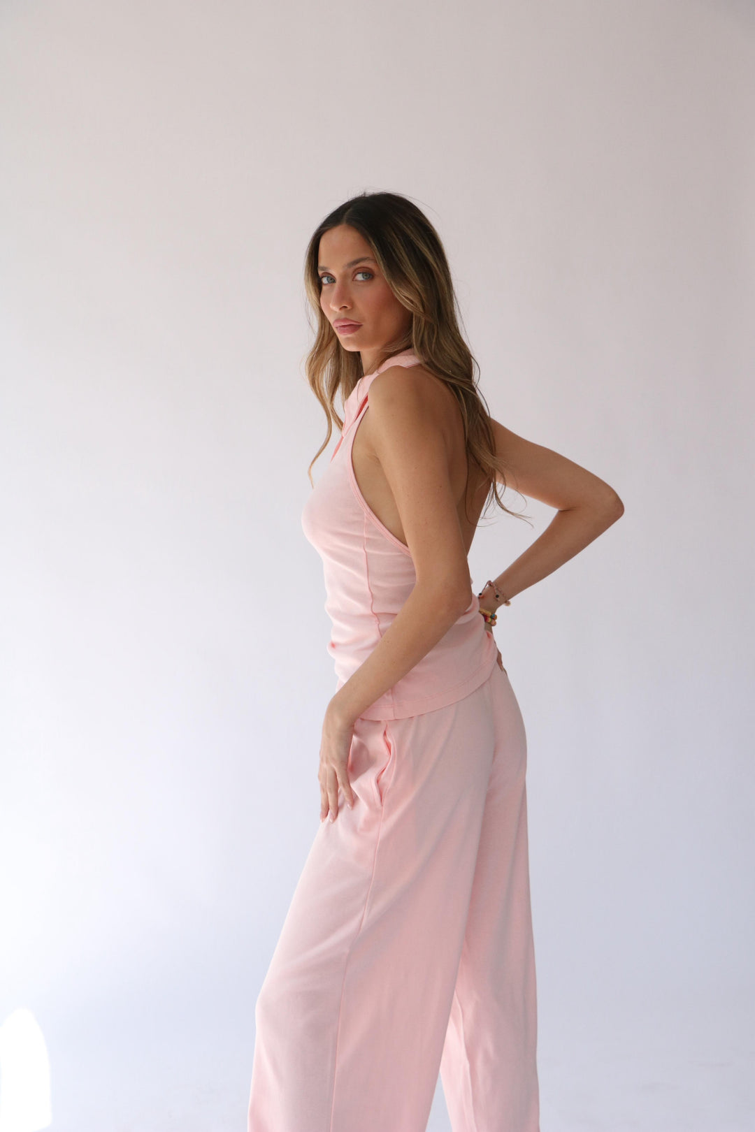 חליפת סינקו -שמנת