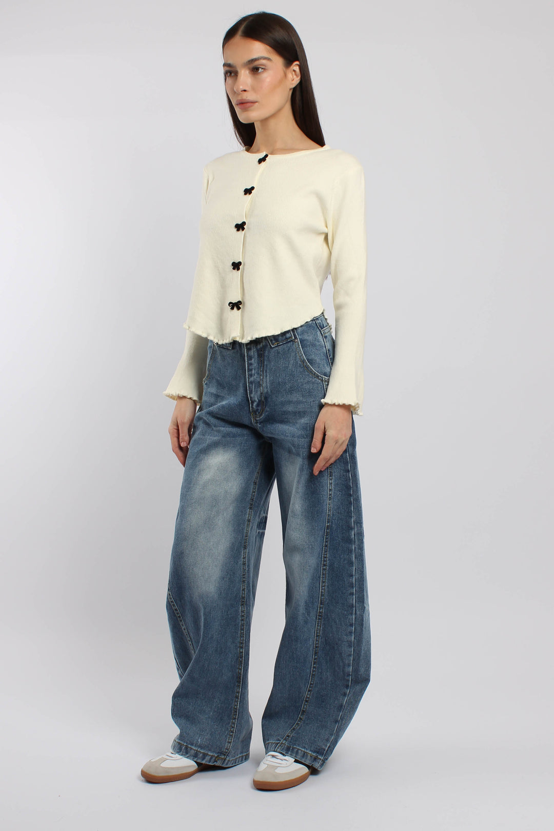 גינס מינורי כהה