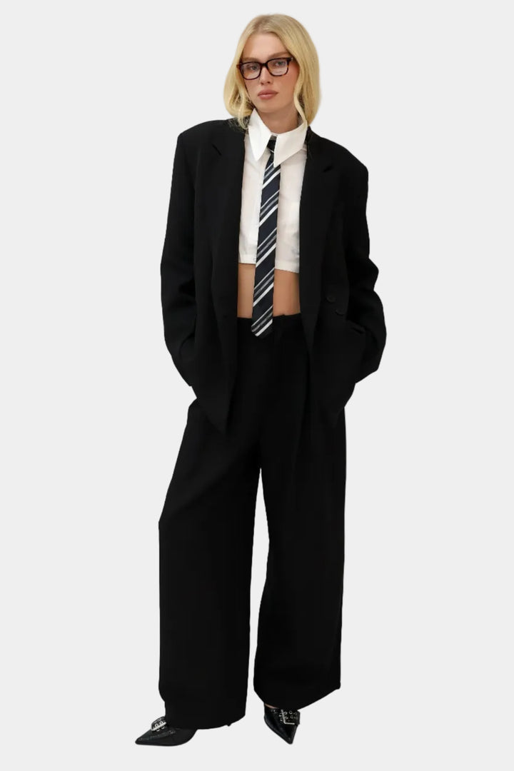 חליפת אוברסייז אוליביה- שחור