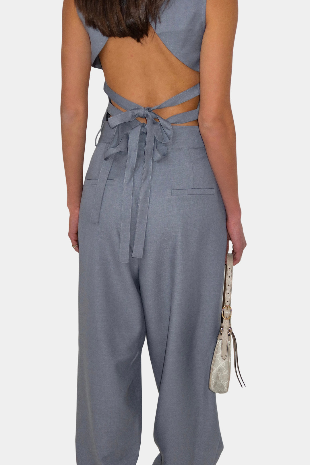 וסט בז שיילה - בז