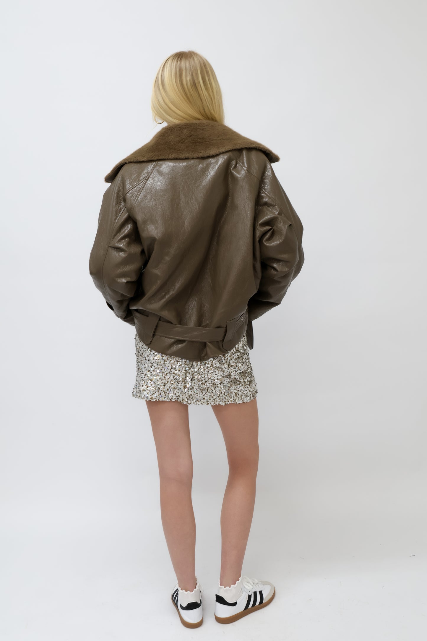 מעיל שון - זית