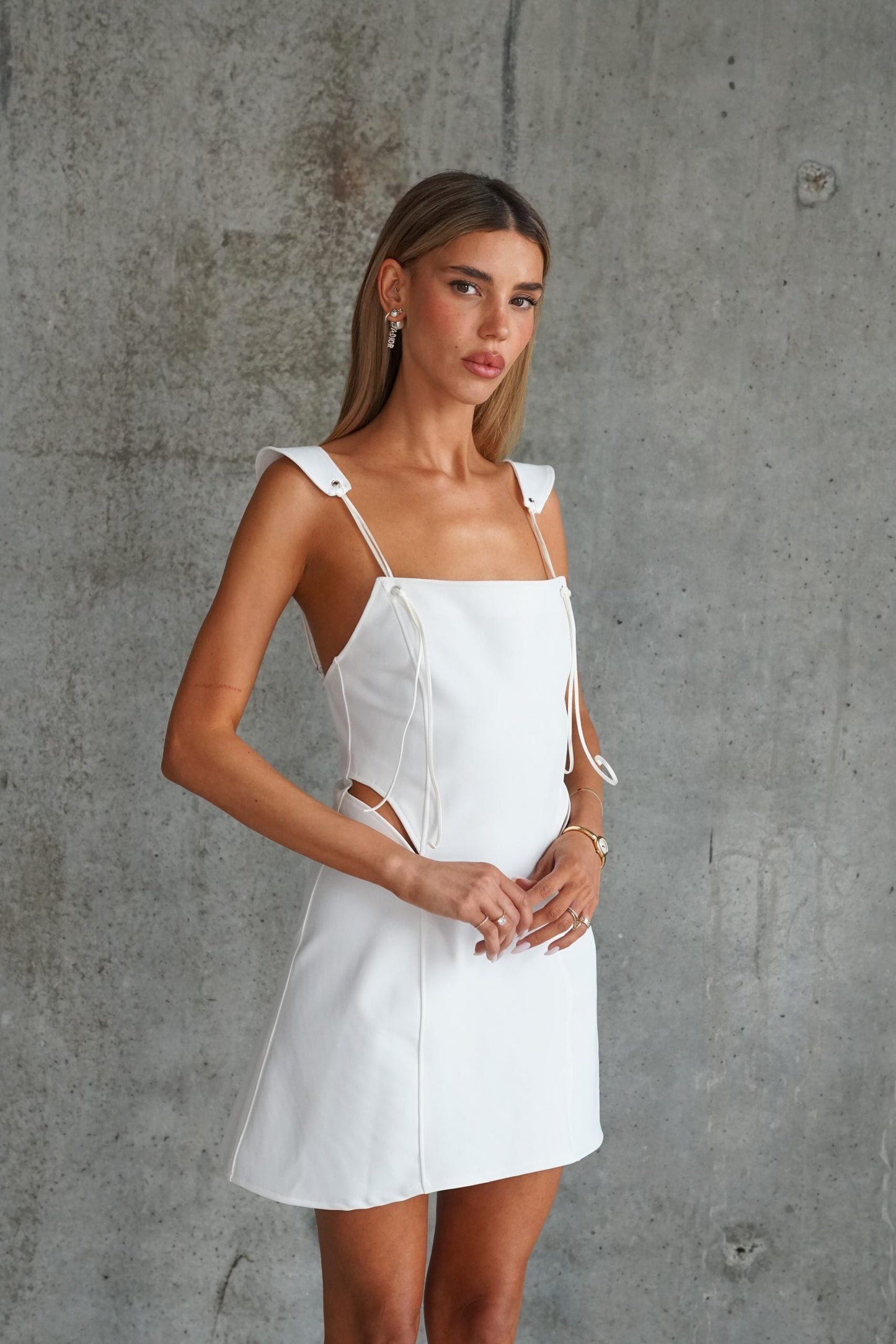 שמלת גוי - שחור