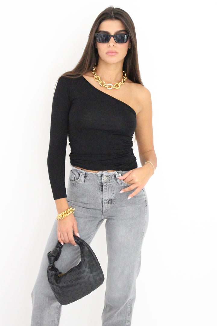 חולצת אליס כתף אחת - שחור
