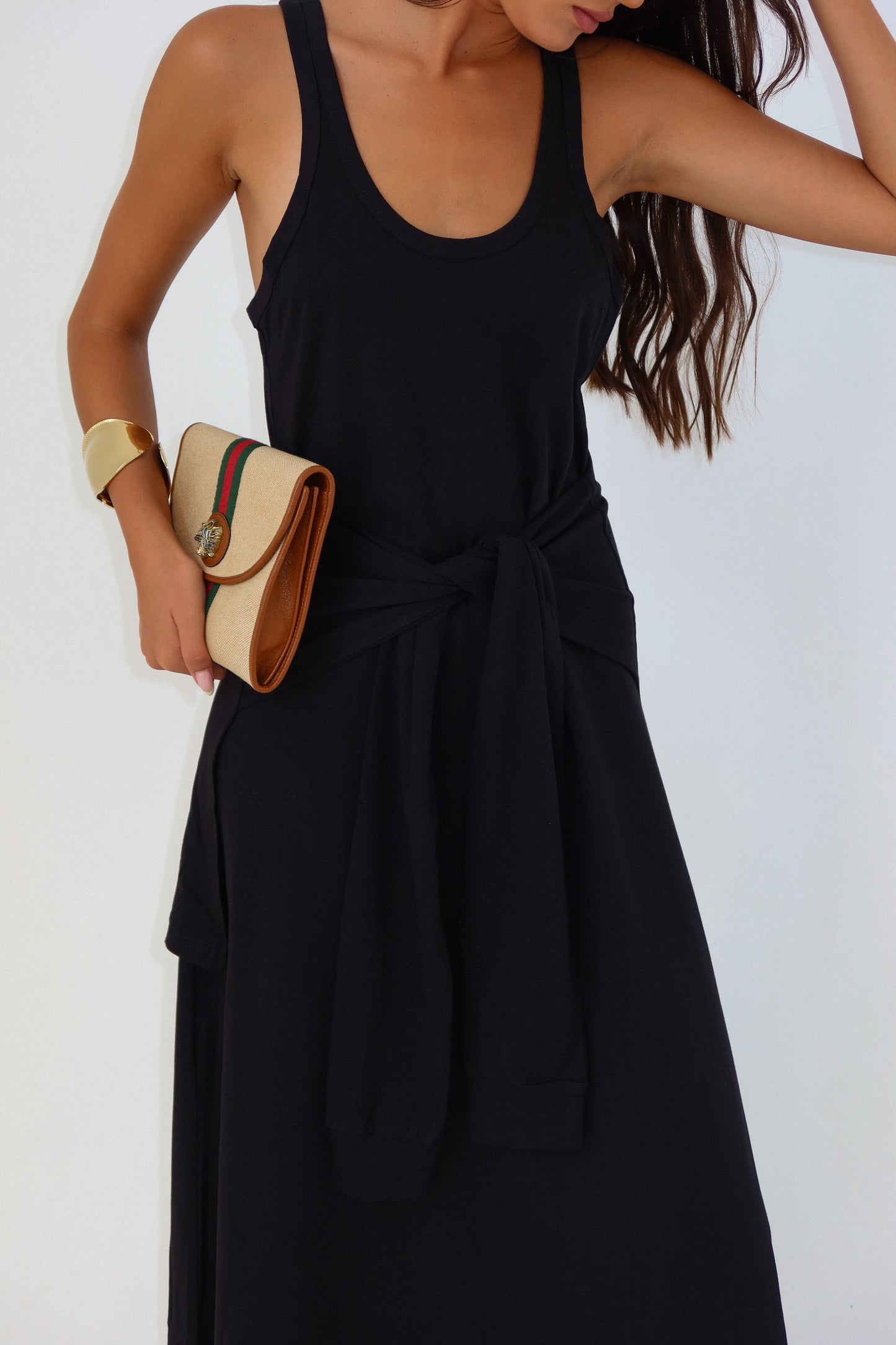 שמלת פריסליה - שחור