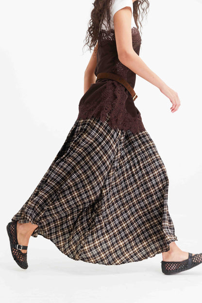 חצאית משבצות שיילי- חום שחור