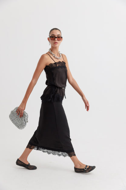 חליפת לנזרי נעמי - שחור