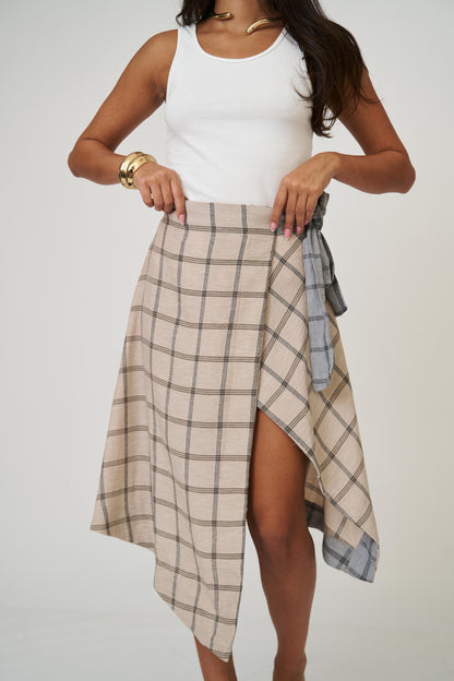 חצאית אנה משבצות - בז