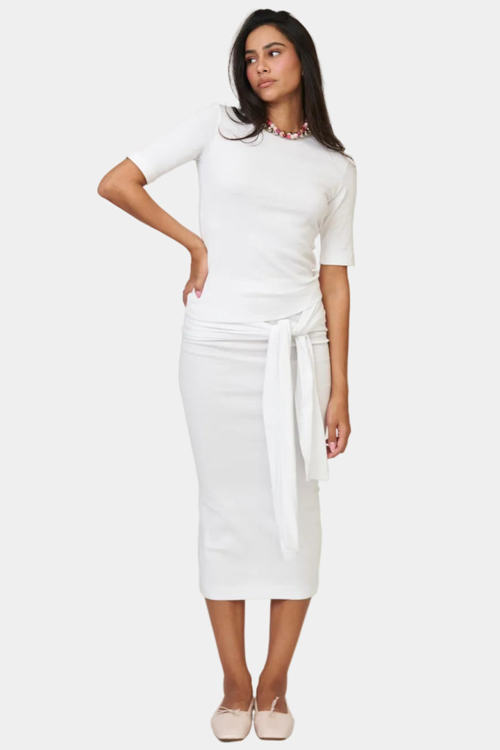 חליפת קטי - לבן