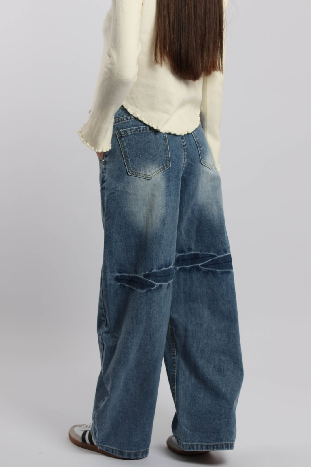 ג׳ינס מינורי כהה – גזרה רחבה