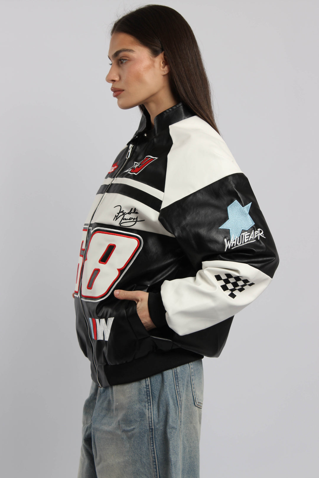 ג׳קט שש שמונה