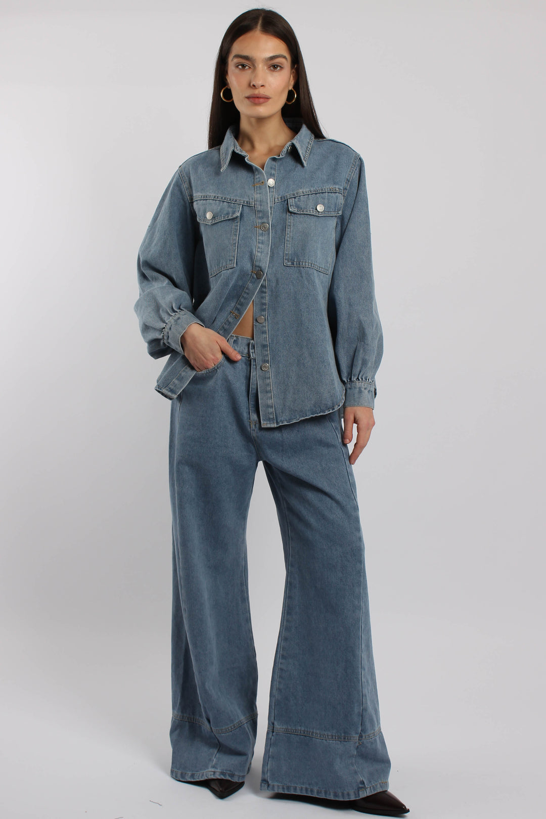 חליפת גינס טאונסנד