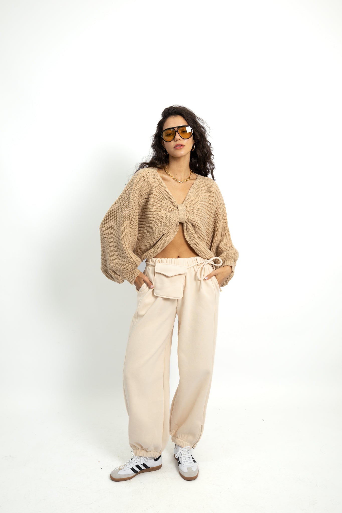 סוודר פפיון - בז