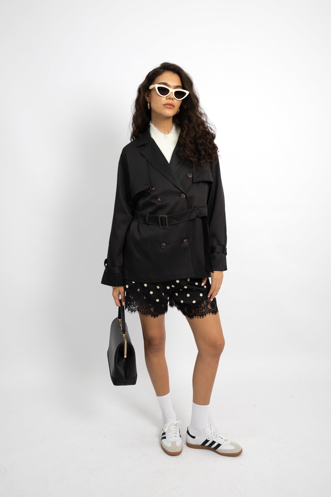 גקט טרנץ קצר - שחור